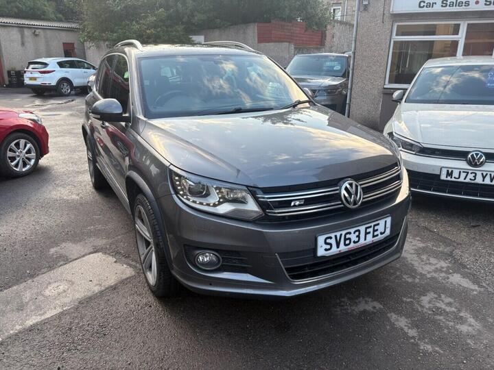 Volkswagen TIGUAN 2.0 TDI BlueMotion Tech R-Line 4WD Euro 5 (s/s) 5dr