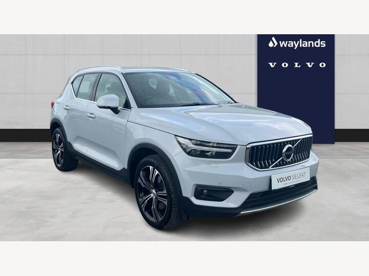 Volvo XC40 2.0 B4 MHEV Inscription Pro Auto AWD Euro 6 (s/s) 5dr