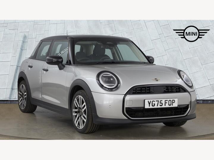MINI Cooper 1.5C Classic Steptronic Euro 6 (s/s) 5dr