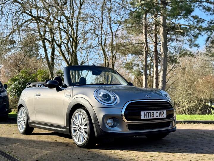 MINI Convertible 1.5 Cooper Euro 6 (s/s) 2dr