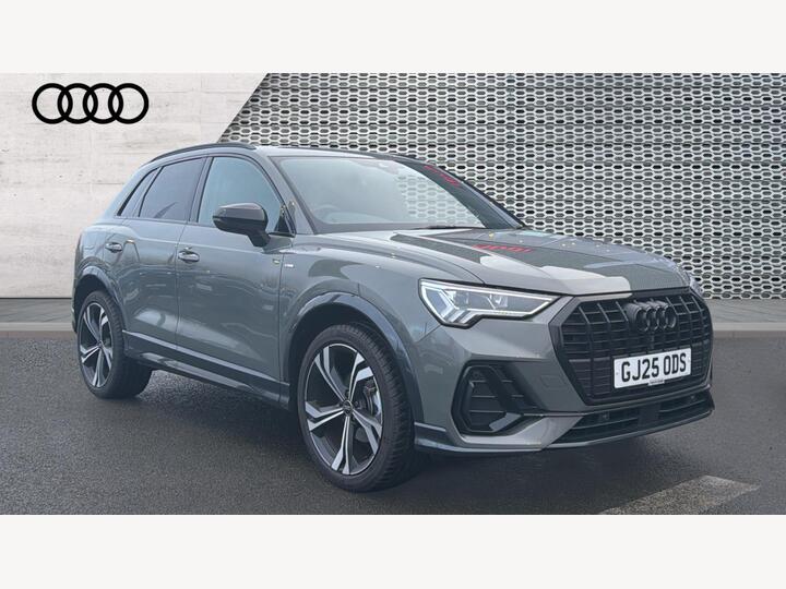 Audi Q3 1.5 TFSI CoD 35 Black Edition S Tronic Euro 6 (s/s) 5dr