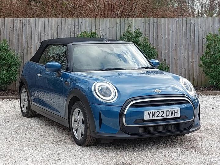 MINI Convertible 1.5 Cooper Classic Euro 6 (s/s) 2dr