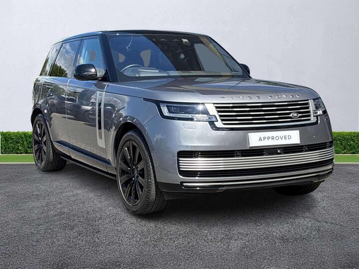 Land Rover RANGE ROVER 3.0 P550e 38.2kWh SV Auto 4WD Euro 6 (s/s) 5dr Land Rover RANGE ROVER 3.0 P550e 38.2kWh SV Auto 4WD Euro 6 (s/s) 5dr