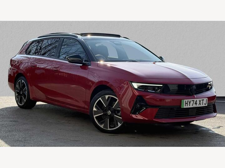 Vauxhall Astra 54kWh Ultimate Sports Tourer Auto 5dr