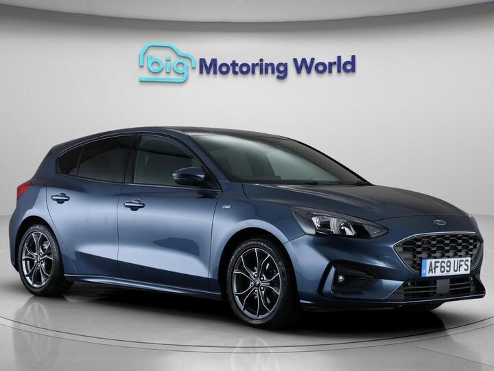 Ford Focus 1.0T EcoBoost ST-Line Euro 6 (s/s) 5dr