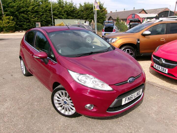 Ford Fiesta 1.4 Titanium 5dr