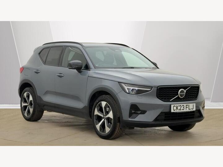 Volvo XC40 2.0 B4 MHEV Ultimate DCT Auto Euro 6 (s/s) 5dr