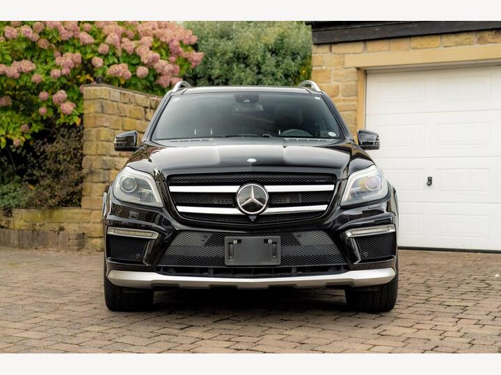Mercedes-Benz GL Class 5.5 GL63 V8 AMG SpdS+7GT 4WD Euro 5 (s/s) 5dr