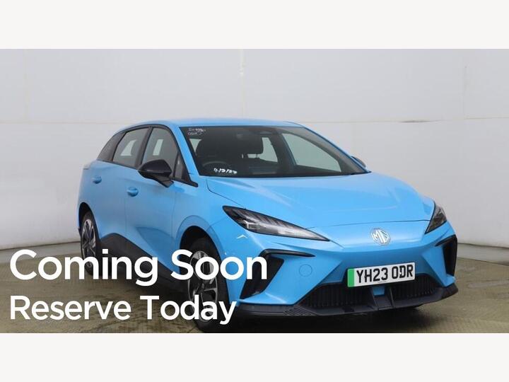 MG MG 4 64kWh SE Long Range Auto 5dr