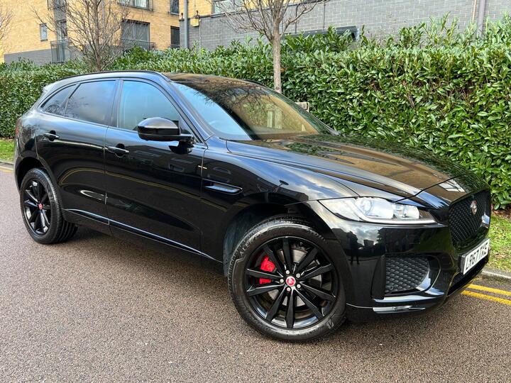 Jaguar F-PACE 3.0 V6 S Auto AWD Euro 6 (s/s) 5dr Jaguar F-PACE 3.0 V6 S Auto AWD Euro 6 (s/s) 5dr