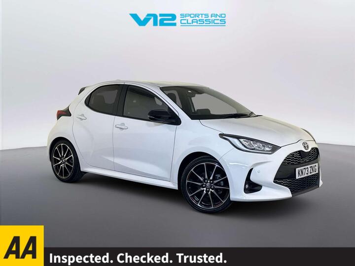 Toyota Yaris 1.5 VVT-h GR SPORT E-CVT Euro 6 (s/s) 5dr