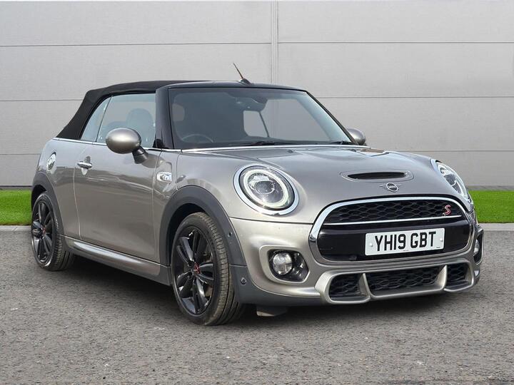 MINI Convertible 2.0 Cooper S Sport Steptronic Euro 6 (s/s) 2dr