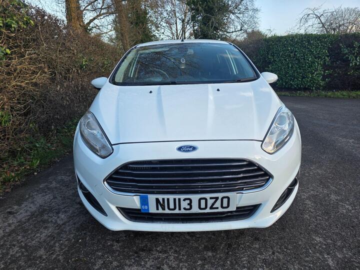 Ford Fiesta 1.0T EcoBoost Titanium Euro 5 (s/s) 5dr