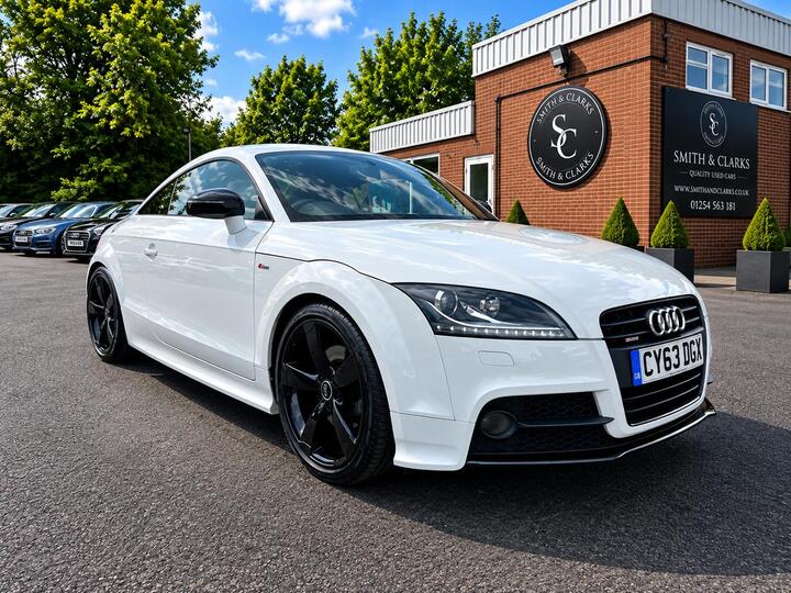 Audi TT 2.0 TFSI Black Edition S Tronic Quattro Euro 5 (s/s) 3dr