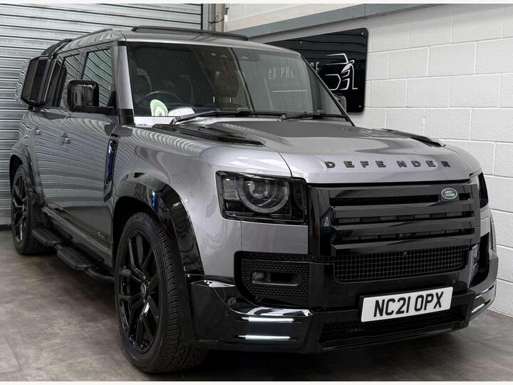 Land Rover DEFENDER 3.0 D250 MHEV X-Dynamic SE Auto 4WD Euro 6 (s/s) 5dr