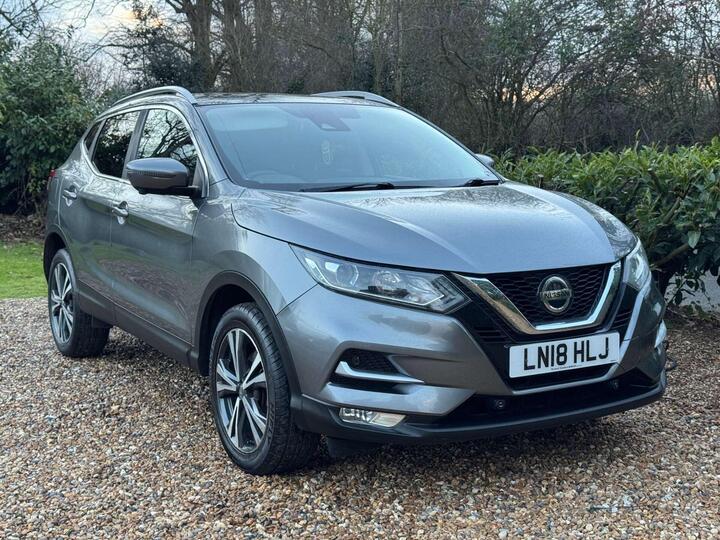 Nissan QASHQAI 1.5 DCi N-Connecta Euro 6 (s/s) 5dr