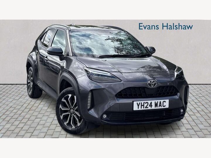 Toyota YARIS CROSS ESTATE 1.5 VVT-h Design E-CVT Euro 6 (s/s) 5dr Toyota YARIS CROSS ESTATE 1.5 VVT-h Design E-CVT Euro 6 (s/s) 5dr