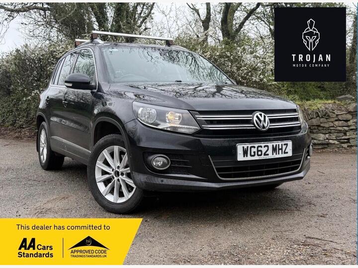 Volkswagen Tiguan 2.0 TDI BlueMotion Tech SE DSG 4WD Euro 5 (s/s) 5dr