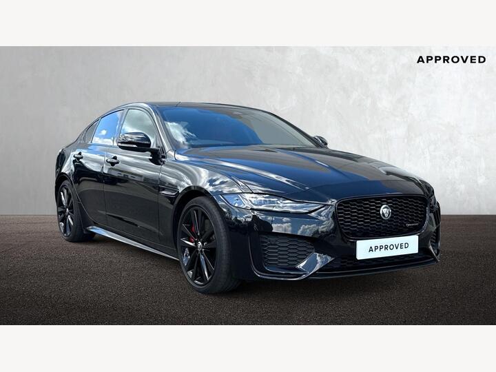 Jaguar XE 2.0 D200 MHEV R-Dynamic SE Black Auto Euro 6 (s/s) 4dr