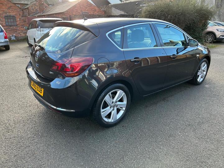 Vauxhall Astra 1.6 CDTi EcoFLEX 99g SRi Euro 6 (s/s) 5dr