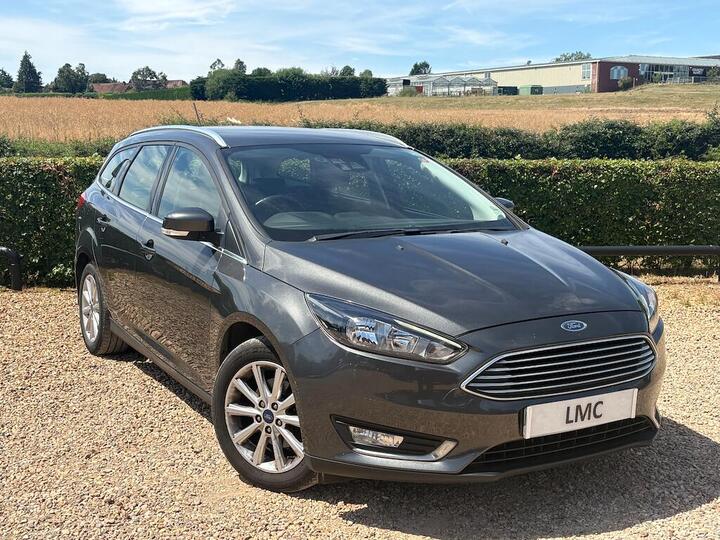 Ford Focus 1.0T EcoBoost Titanium Euro 6 (s/s) 5dr