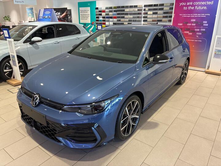 Volkswagen Golf 1.5 ETSI MHEV Black Edition DSG Euro 6 (s/s) 5dr