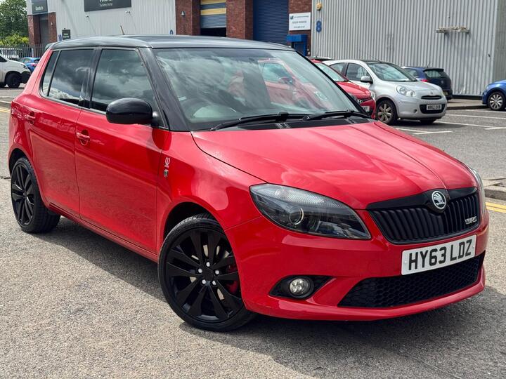 Skoda Fabia 1.4 TSI VRS S2000 DSG Euro 5 5dr