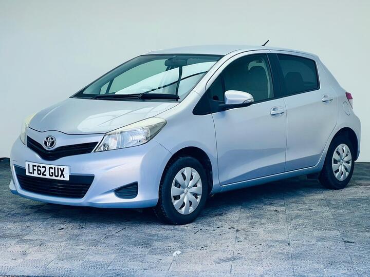 Toyota Yaris 1.33 Dual VVT-i TR Multidrive S Euro 5 5dr