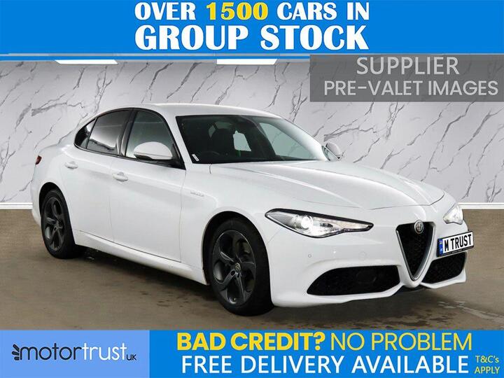 Alfa Romeo GIULIA 2.0T Veloce Auto Euro 6 (s/s) 4dr