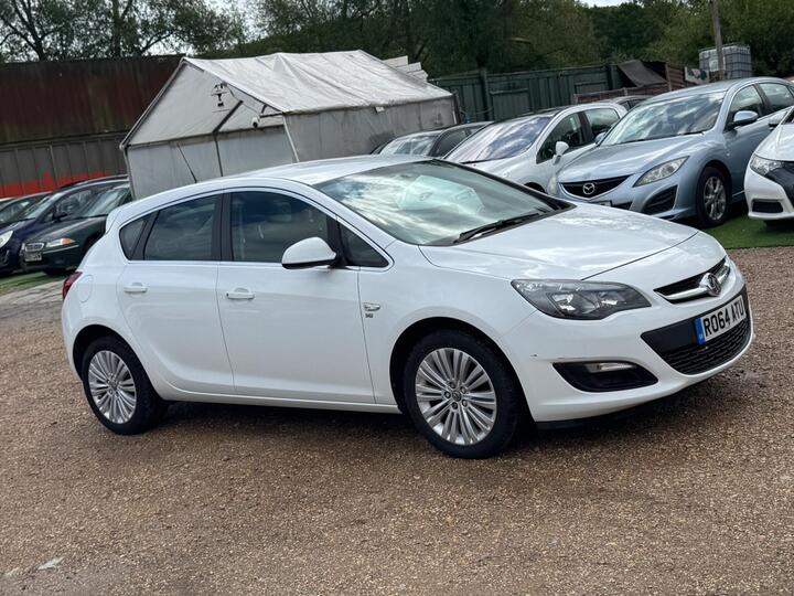 Vauxhall Astra 1.4 16v Excite Euro 5 5dr