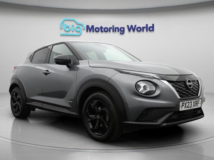 Nissan Juke 1.6 N-Connecta Auto Euro 6 5dr Nissan Juke 1.6 N-Connecta Auto Euro 6 5dr