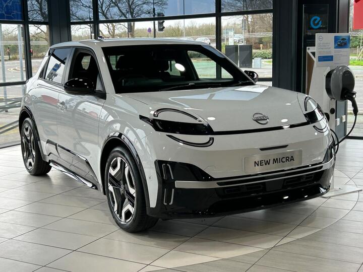 Nissan Micra Standard Range 40kWh Advance Auto 5dr