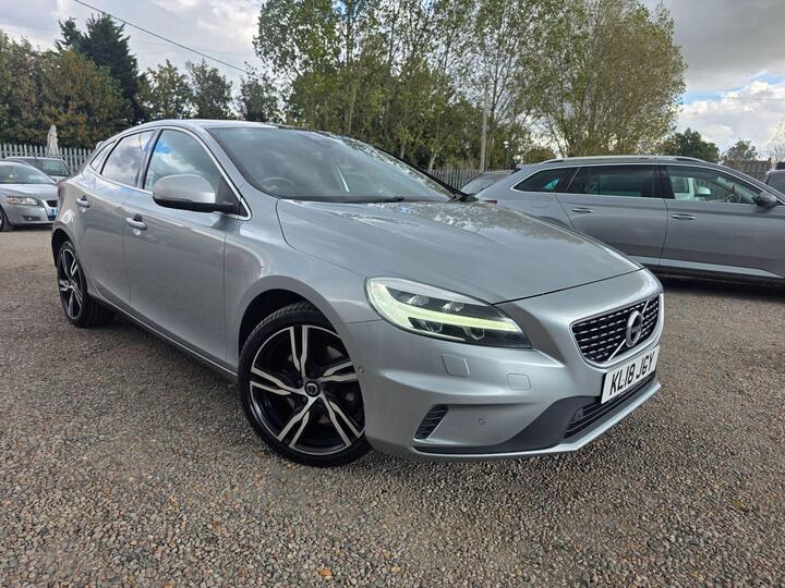 Volvo V40 2.0 D3 R-Design Pro Euro 6 (s/s) 5dr