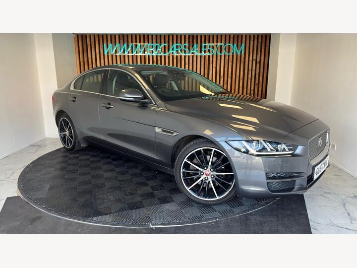 Jaguar XE 2.0d Portfolio Auto AWD Euro 6 (s/s) 4dr