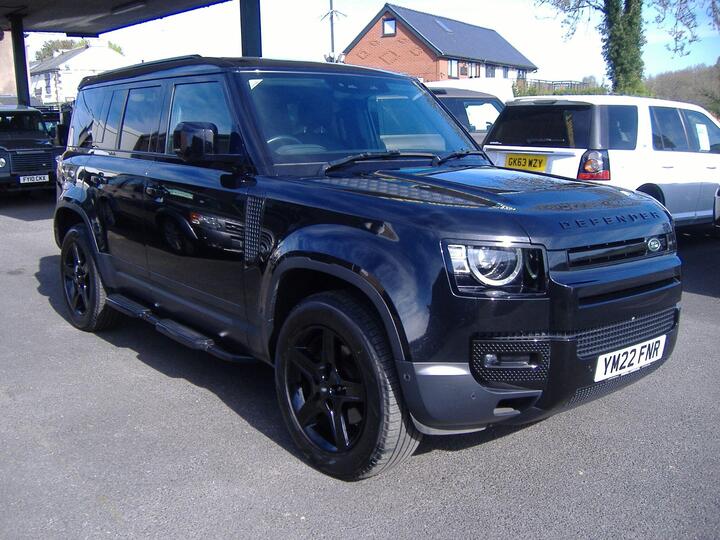 Land Rover Defender 110 3.0 D250 MHEV SE Auto 4WD Euro 6 (s/s) 5dr