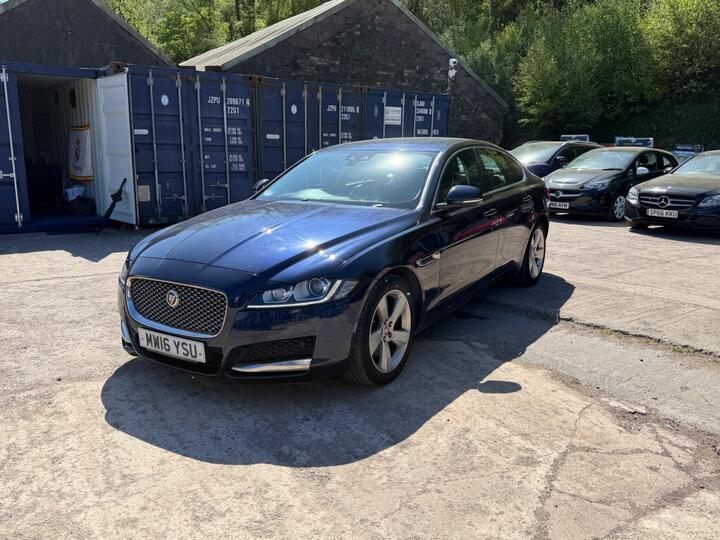 Jaguar XF 2.0d Portfolio Auto AWD Euro 6 (s/s) 4dr
