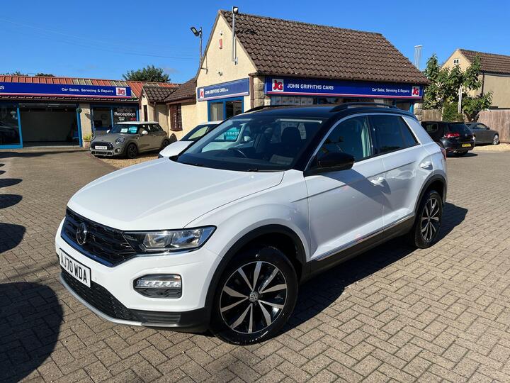 Volkswagen T-Roc 1.5 TSI EVO Design Euro 6 (s/s) 5dr