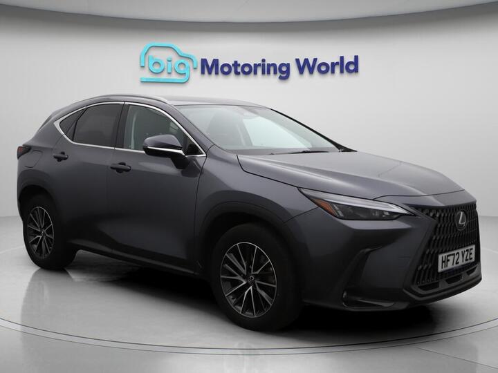 Lexus NX 2.5 450h+ 18.1kWh E-CVT 4WD Euro 6 (s/s) 5dr