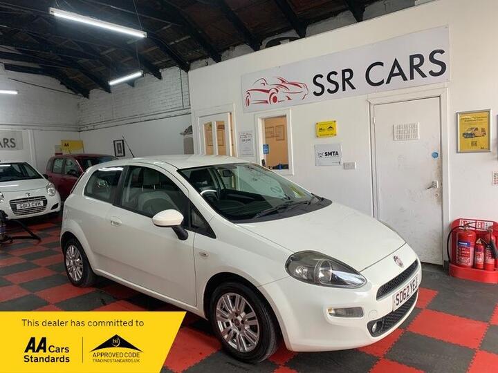 Fiat Punto 1.2 Easy Manual Euro 5 3dr