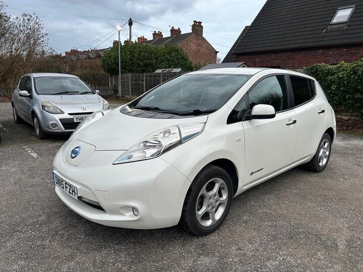 Nissan Leaf 24kWh Acenta Auto 5dr