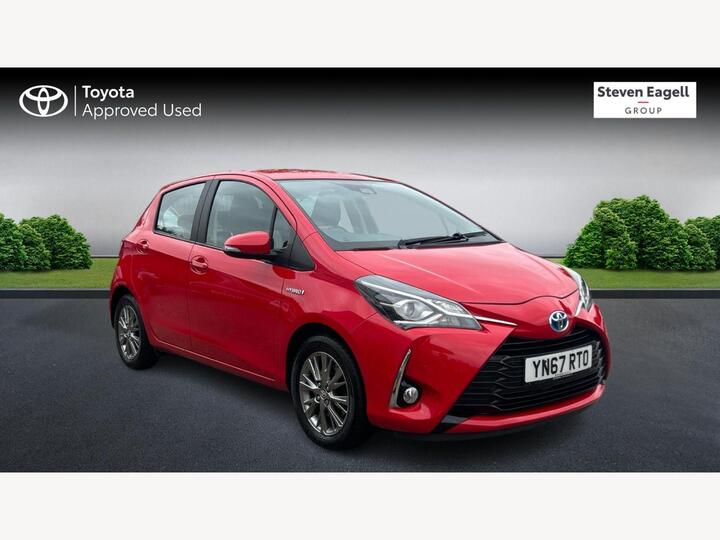 Toyota Yaris 1.5 VVT-h Icon Tech E-CVT Euro 6 (s/s) 5dr