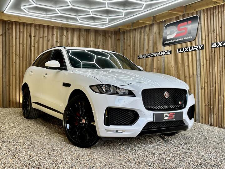 Jaguar F-PACE 3.0 D300 V6 S Auto AWD Euro 6 (s/s) 5dr