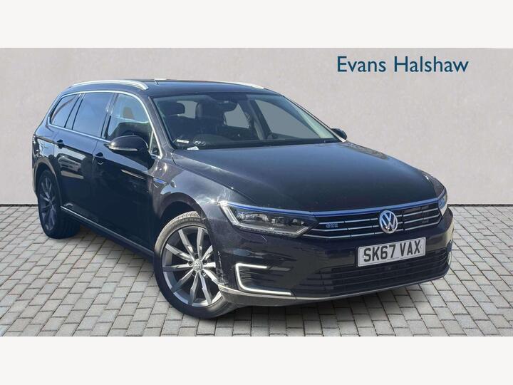 Volkswagen PASSAT ESTATE 1.4 TSI GTE Advance DSG Euro 6 (s/s) 5dr Volkswagen PASSAT ESTATE 1.4 TSI GTE Advance DSG Euro 6 (s/s) 5dr