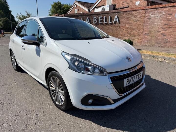 Peugeot 208 1.2 PureTech Allure Euro 6 5dr