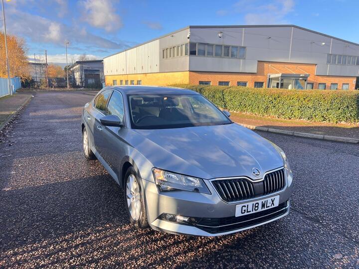 Skoda Superb 1.4 TSI ACT SE DSG Euro 6 (s/s) 5dr Skoda Superb 1.4 TSI ACT SE DSG Euro 6 (s/s) 5dr