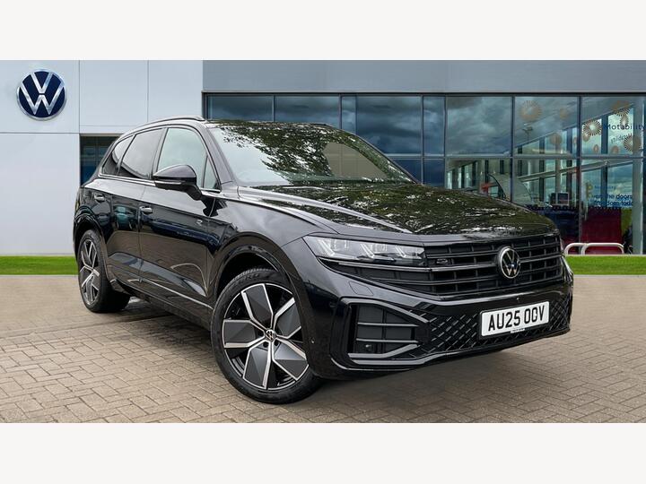 Volkswagen Touareg 3.0 TDI V6 Black Edition Tiptronic 4Motion Euro 6 (s/s) 5dr Volkswagen Touareg 3.0 TDI V6 Black Edition Tiptronic 4Motion Euro 6 (s/s) 5dr