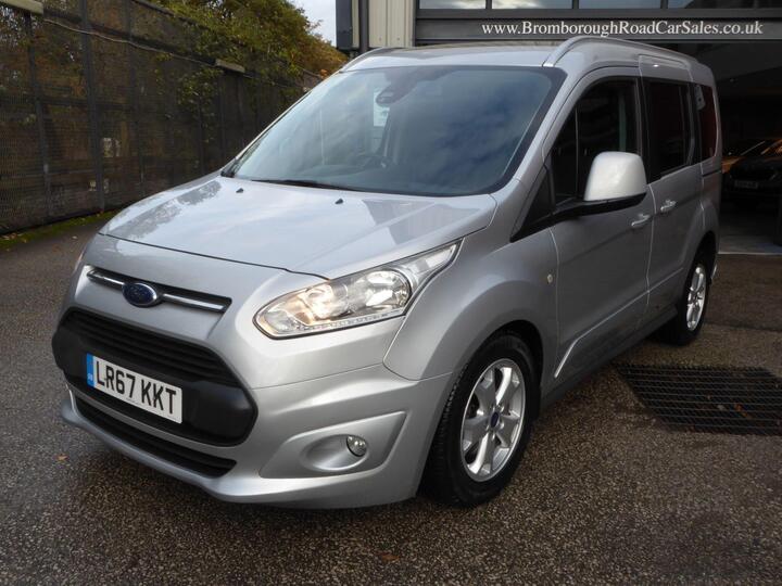 Ford Tourneo Connect 1.5 TDCi Titanium Powershift Euro 6 (s/s) 5dr Ford Tourneo Connect 1.5 TDCi Titanium Powershift Euro 6 (s/s) 5dr