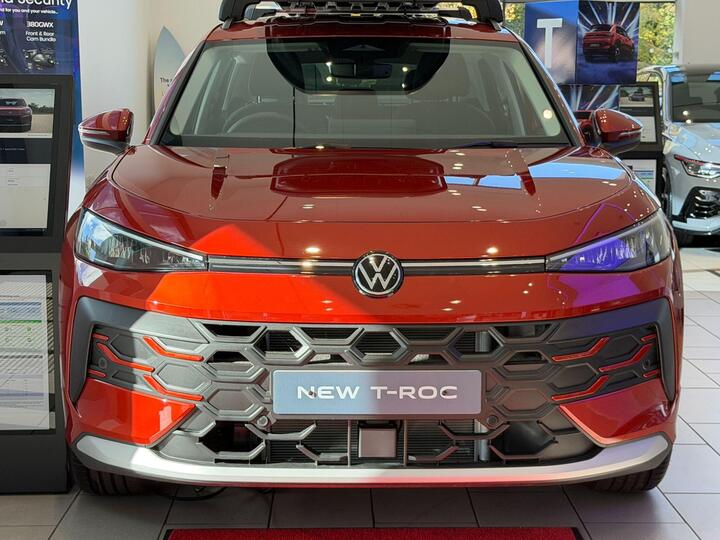 Volkswagen T-Roc 1.5 ETSI MHEV Life DSG Euro 6 (s/s) 5dr