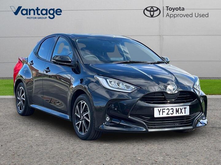 Toyota Yaris 1.5 VVT-h Design E-CVT Euro 6 (s/s) 5dr