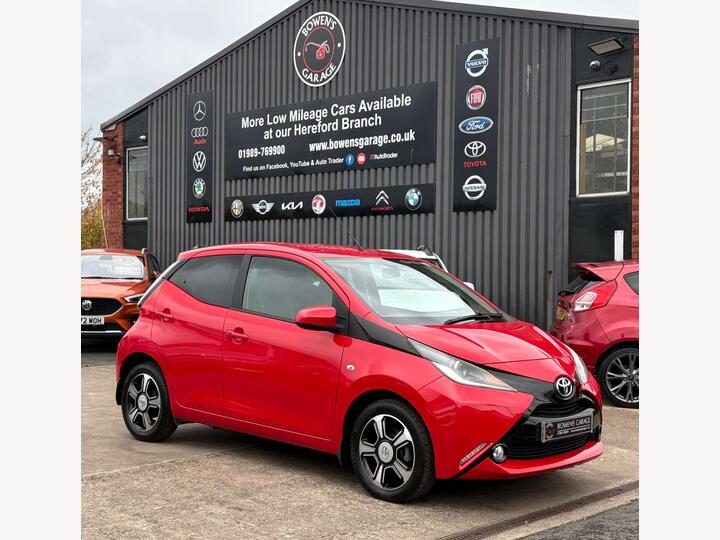 Toyota AYGO 1.0 VVT-i X-clusiv3 Euro 6 5dr Toyota AYGO 1.0 VVT-i X-clusiv3 Euro 6 5dr